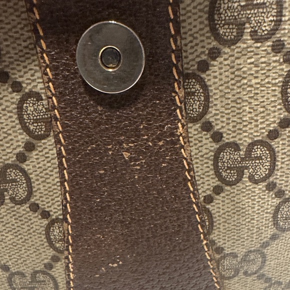 Authentic Gucci Beige and Brown Crossbody Bag with dust bag - Picture 7 of 17